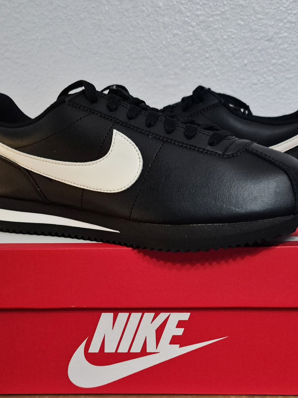Nike Cortez Black Sneakers with White Swoosh Womens 9